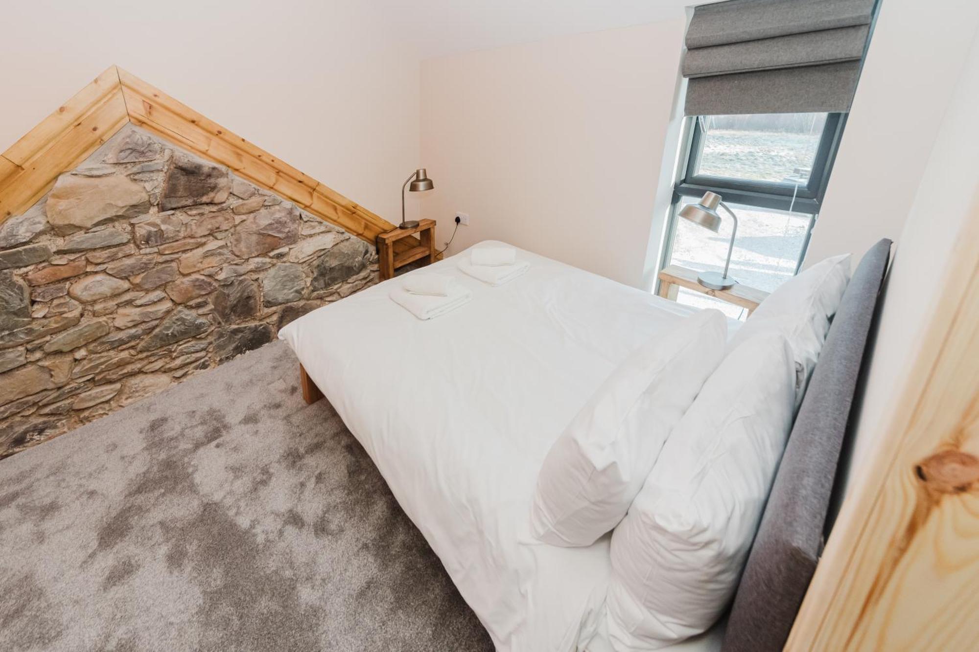 Old Kyle Farm - Stunning Views - 2 Mins From Skye Bridge Βίλα Kyleakin Εξωτερικό φωτογραφία